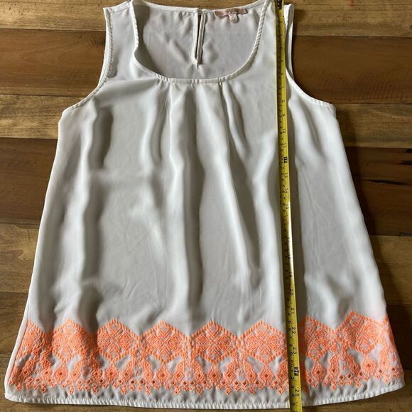 Skies are Blue White with Bright Orange Embroidery Tank Top - M - Picture 5 of 6